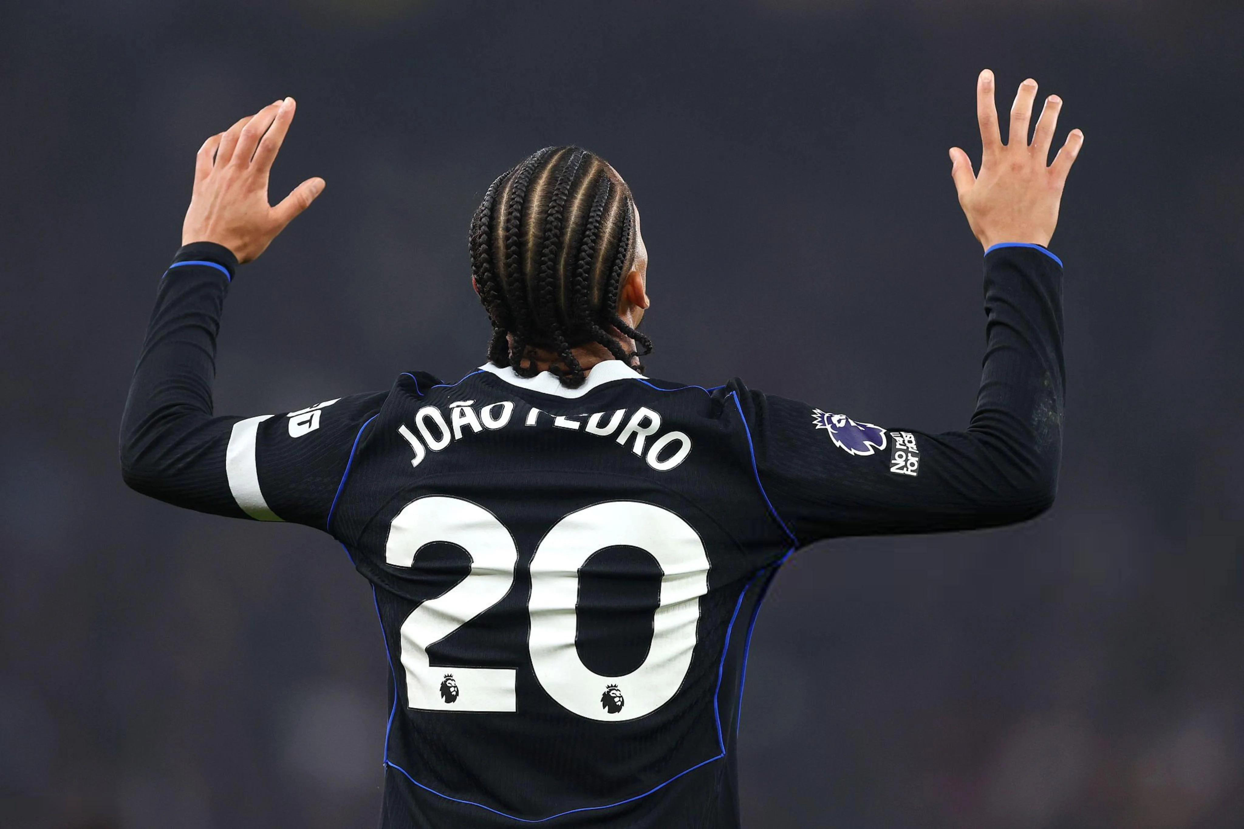 ¡Hat-trick de Joao Pedro! Chelsea golea a Aston Villa 